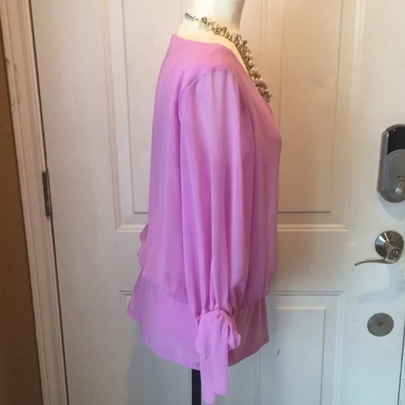 NWT Coco Bianco lavender blouse size medium - Picture 2 of 16